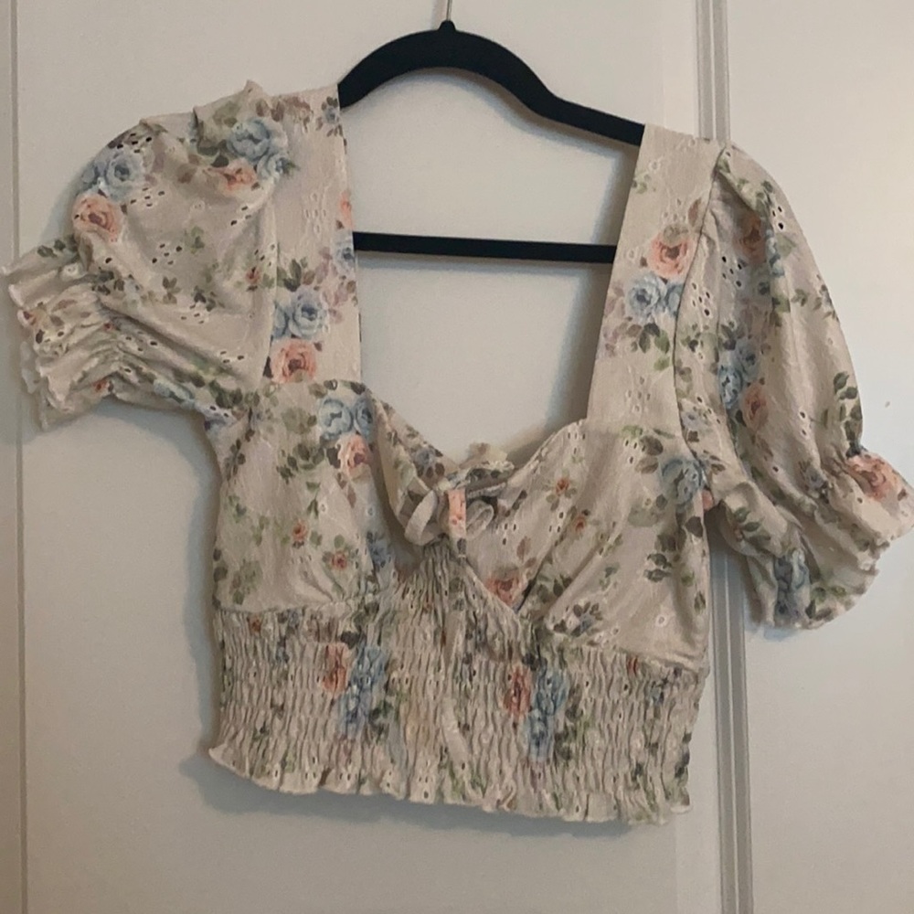 urban outfitter, floral cropped top